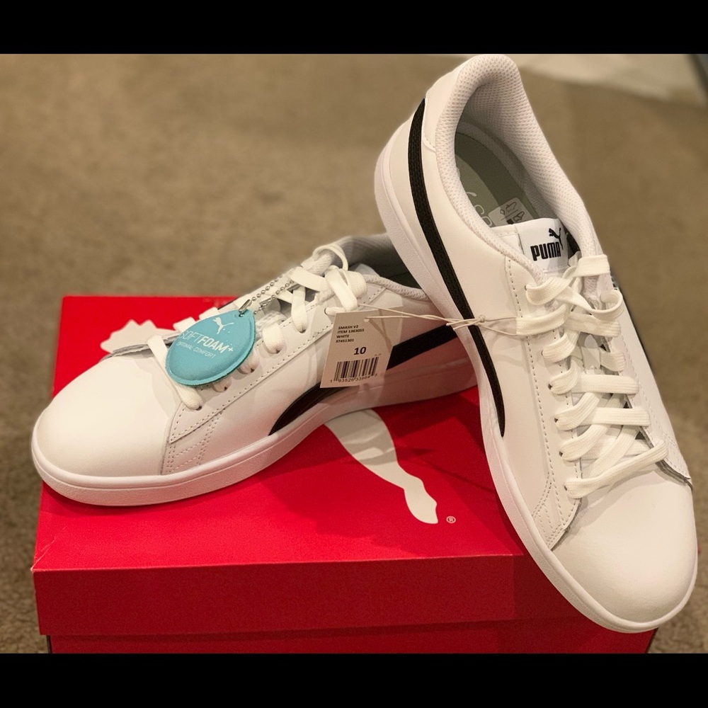 PUMA smash V2 leather sneaker